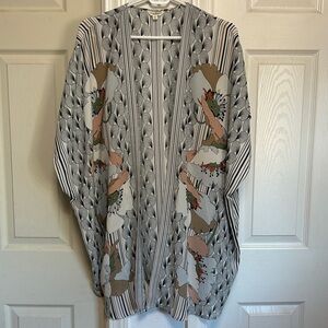 XL Max Studio Print Kimono